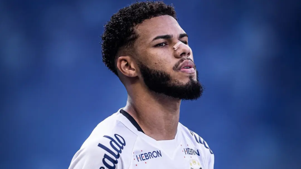 Saiba mais sobre Nathan, lateral do Santos que negocia com o Inter